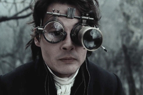 
	
	Sự thay đổi ấn tượng của Johnny Depp trong bộ phim Sleepy Hollow với vai diễn tay cảnh sát khoa học.